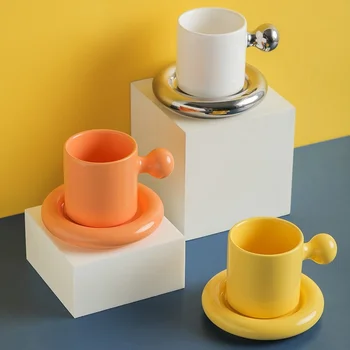 Preprost ustvarjalno vitalnost, jajčni rumenjak keramični vrč in krožnik kombinacija set home zajtrk pokal urad skodelico kave krožnik čaj pokal